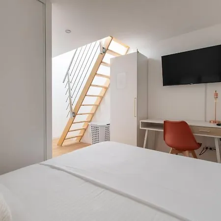 Confort Climatisé Et Privée En Sousplex *