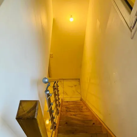 Confort Climatise Et Privee En Sousplex Apartamento